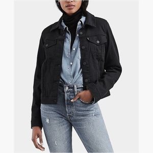 *SOLD* Levi’s Trucker Denim Jacket in Black XS